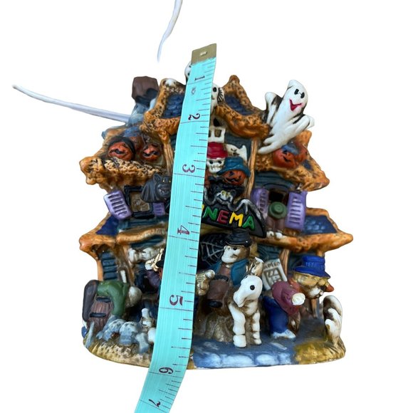 Spooky Hollow Ghost Haunted Cinema Halloween Lighted House Village ceramic Decor - Picture 9 of 10